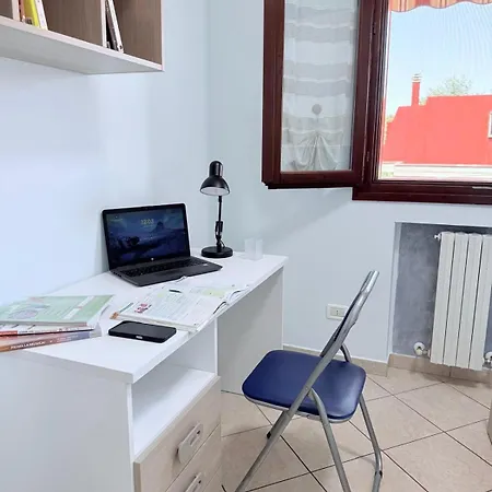 Casa Sofia, Free Parking, Self Check-in, Fast Wi-fi * Castelfranco Emilia